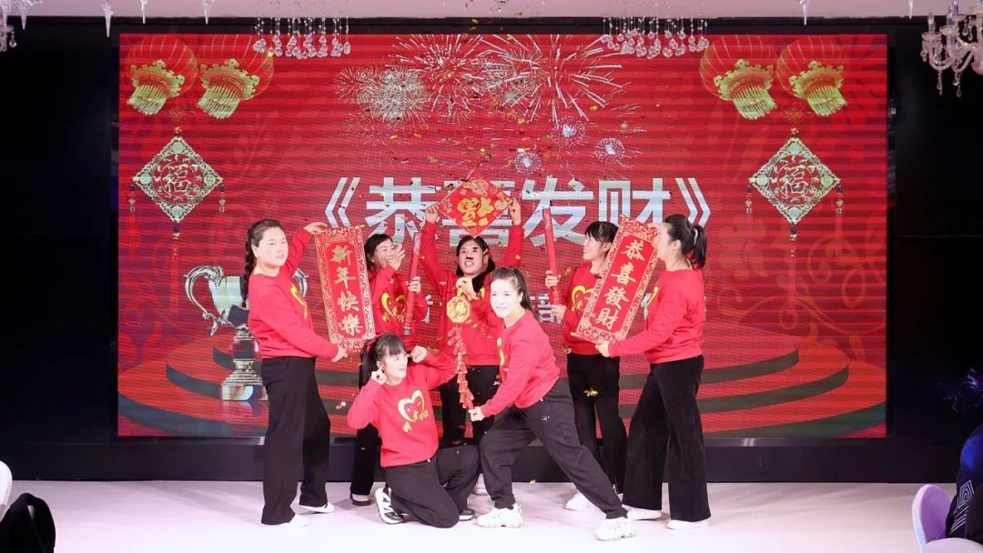 龙腾虎跃 辉煌起航丨热烈庆祝2024壹乐娱乐药业新春年会圆满成功